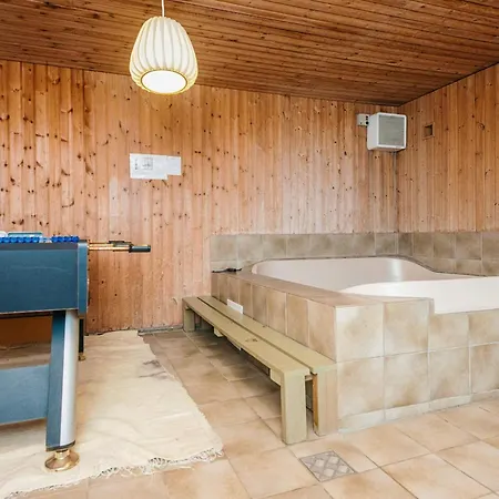 Luxury Retreat In Дом отдыха Блаванн