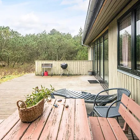 Luxury Retreat In 度假居